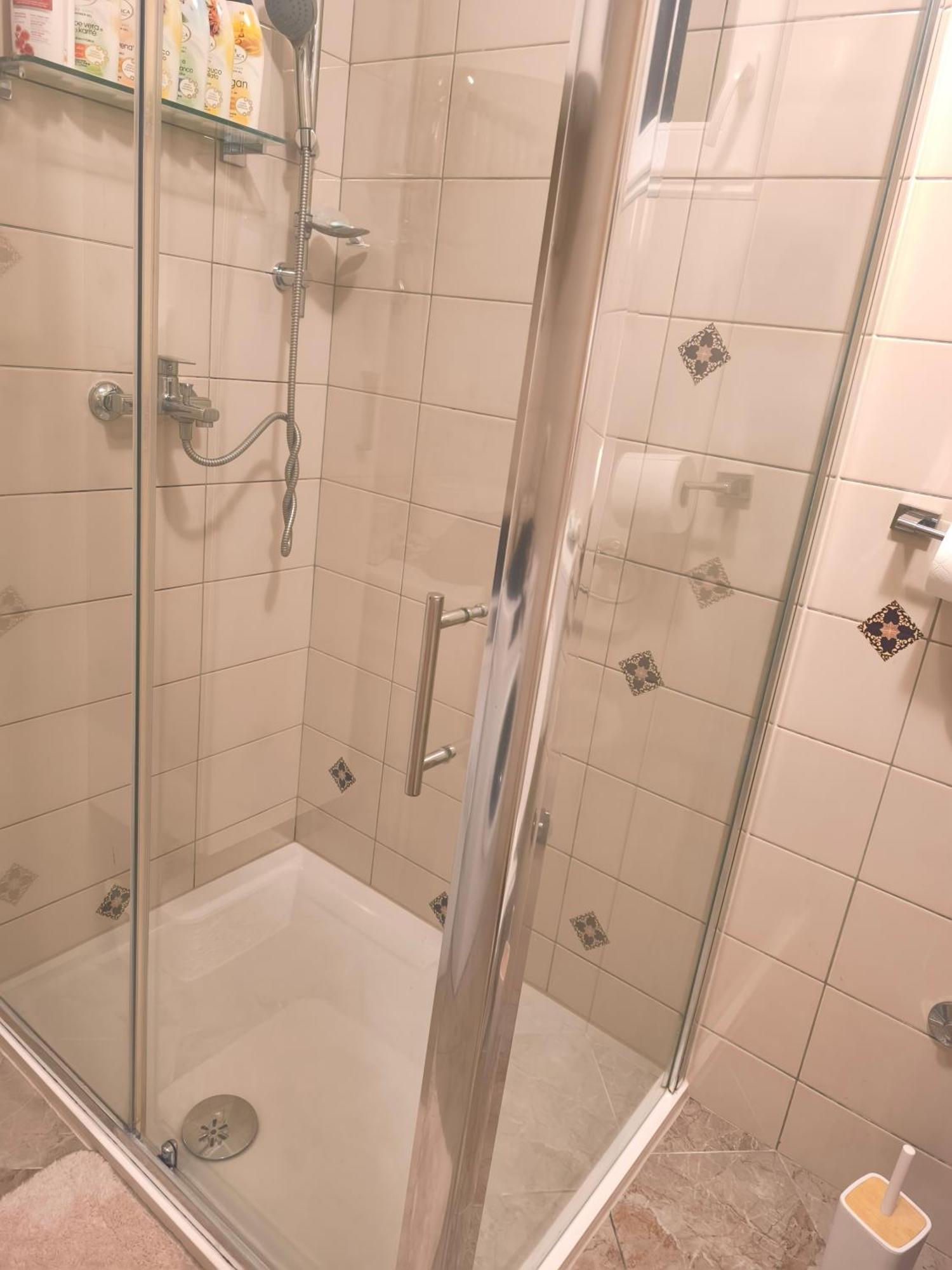Apartman Rex Svinisce Exteriör bild
